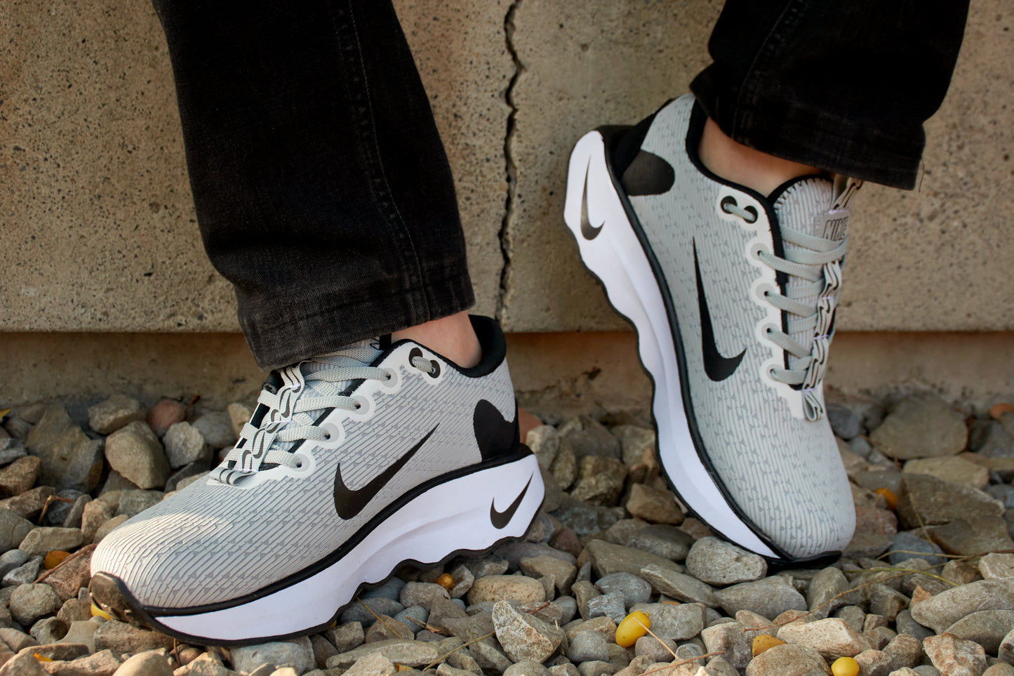 COLECCION PREMIUM NIKE MOTIVA + CAJA