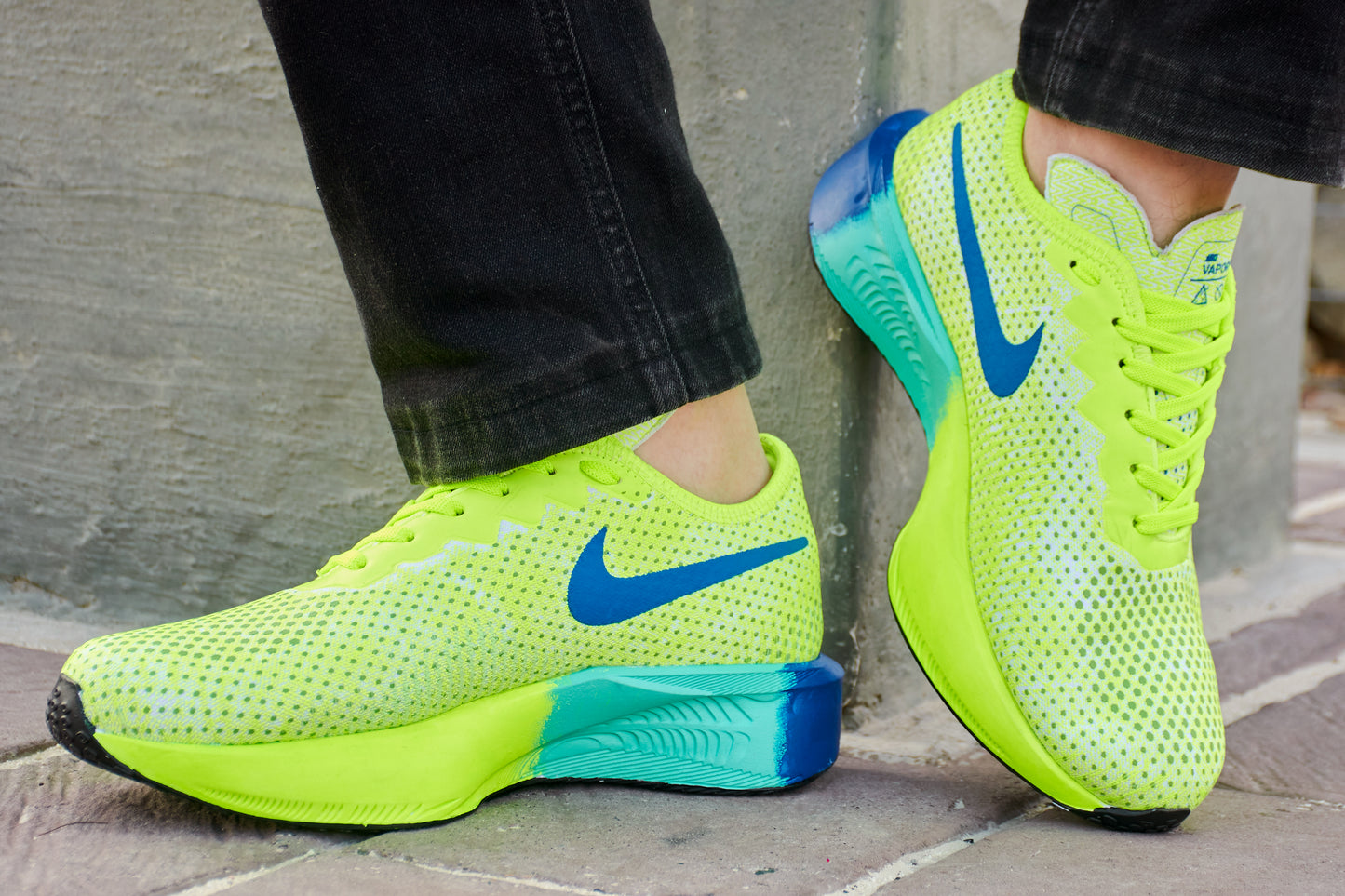 COLECCÍON NIKE VAPORFLY 3 + CAJA