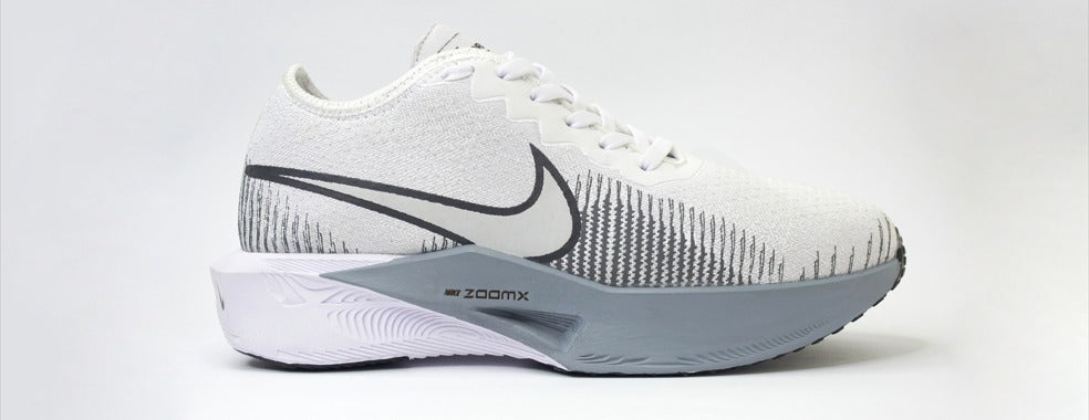 COLECCÍON NIKE VAPORFLY 3 + CAJA