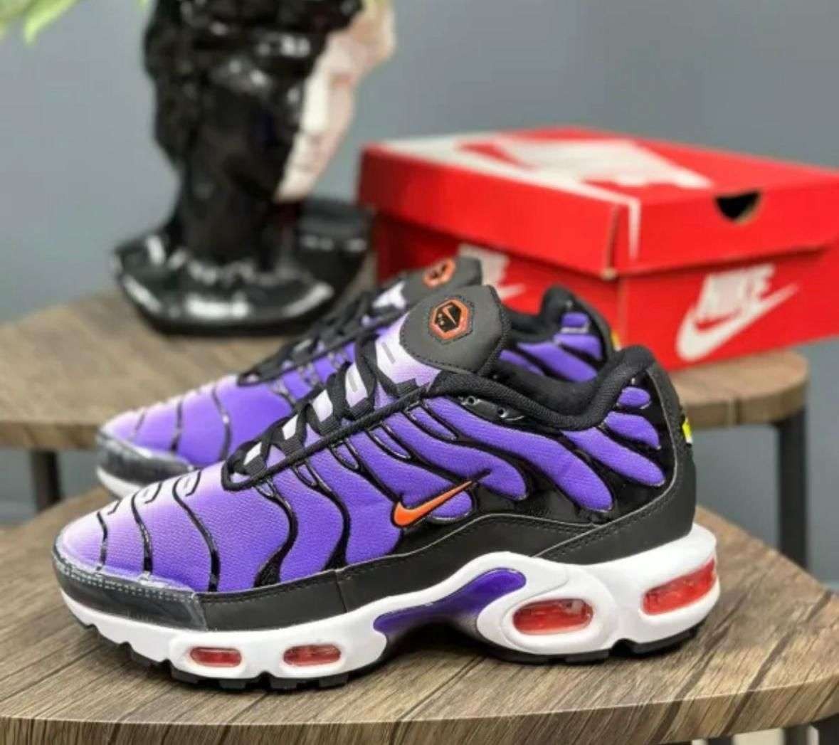 NIKE TN AIR MAX PLUS + CAJA