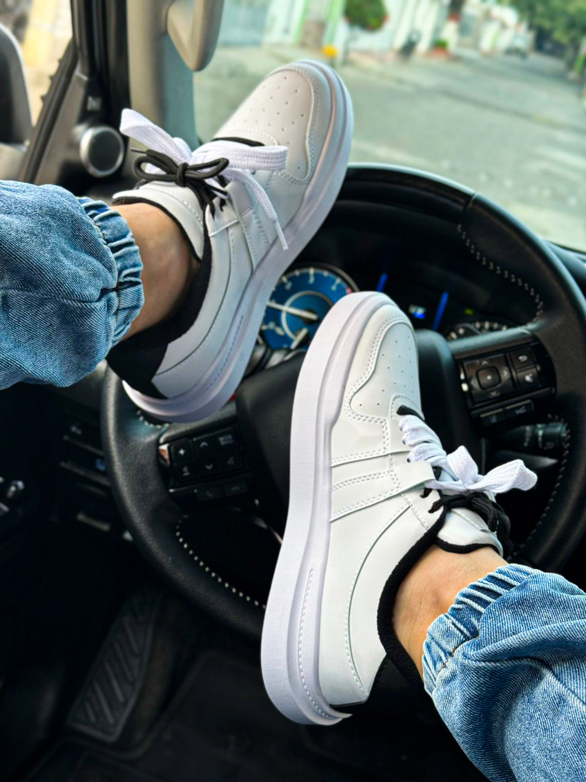 Tenis Para Hombre TWO-W Importado