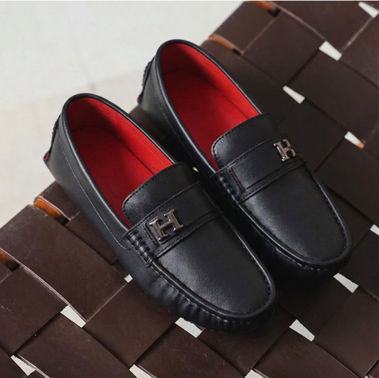 Gray helmet for bikers