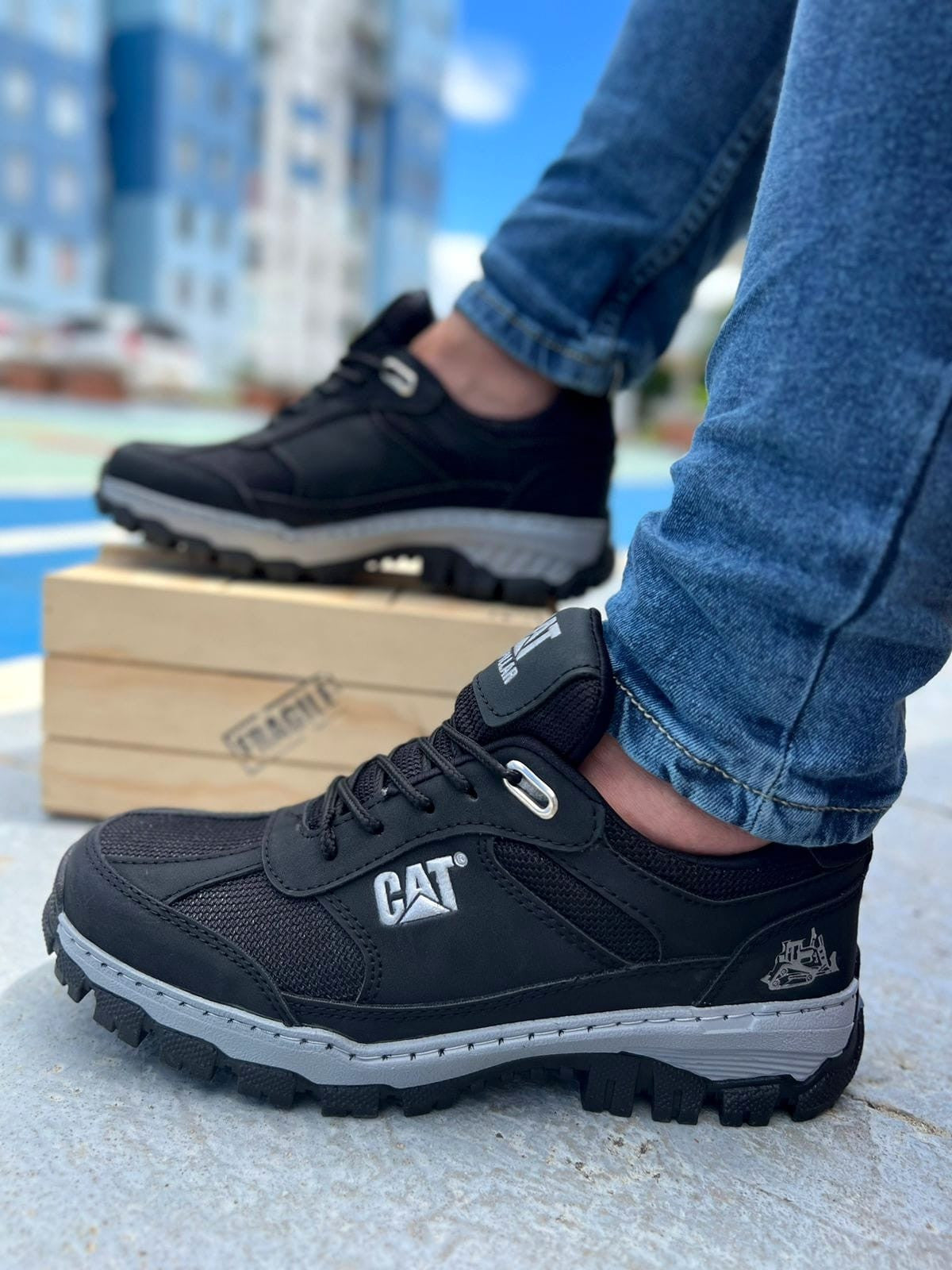 CATERPILLAR CORTE BAJO + CAJA