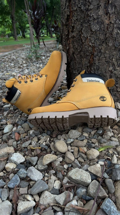 BOTIN TIMBERLAND RETRO CUERO  + CAJA