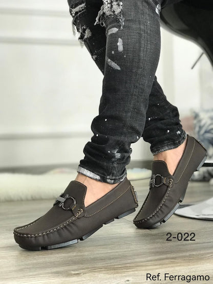 Mocasin Ferragamo liso calzado casual
