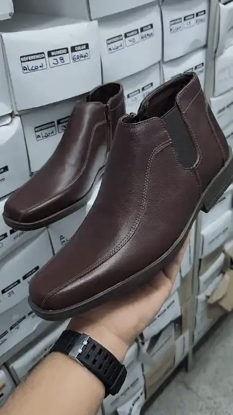 FINO CALZADO EN CUERO PARA HOMBRE